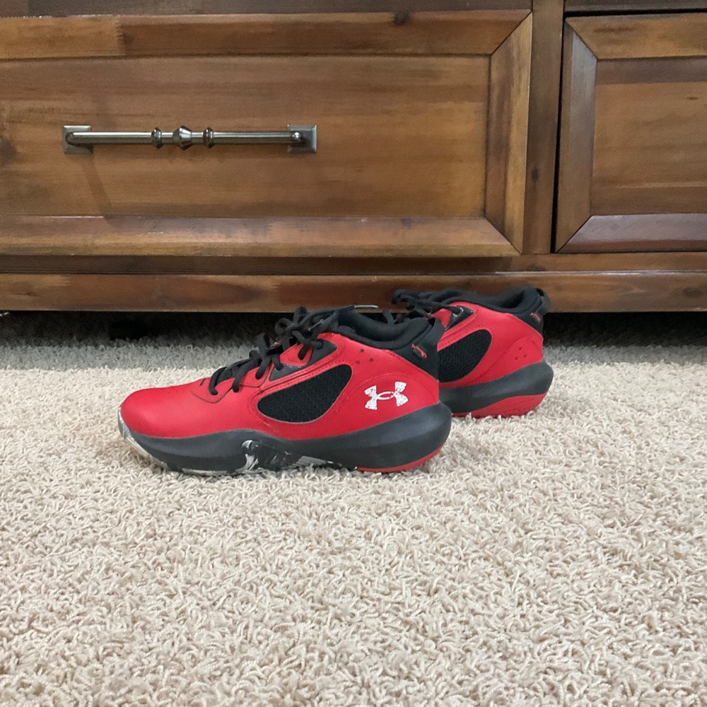 Boys Under Armour UA Lockdown Basketball Shoes